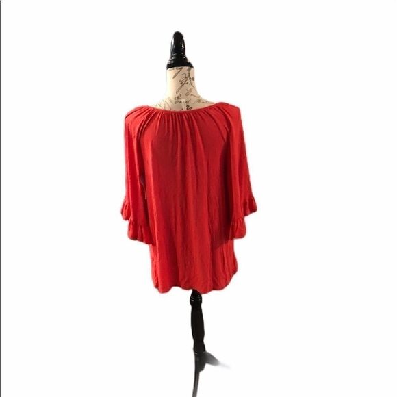 The Hanger Medium Women's Long Sleeve Tunic - Picture 4 of 9